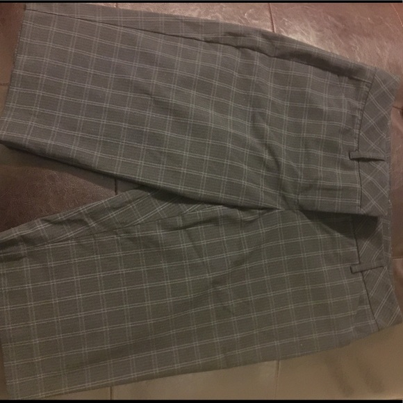 Express size 2 plaid shorts - Picture 1 of 3